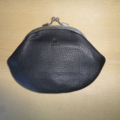 Adax women's wallet made of genuine leather like new, black
