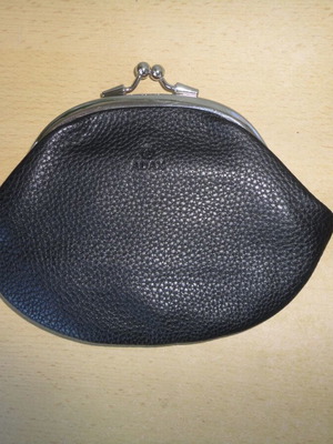 Adax women's wallet made of genuine leather like new, black