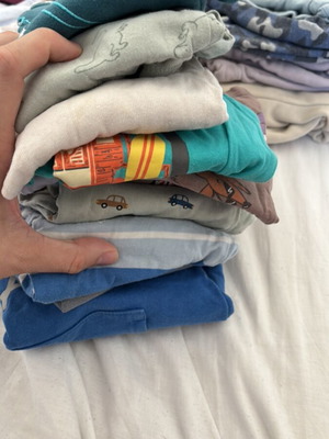Clothing set used, 15 pieces for 12-18 months