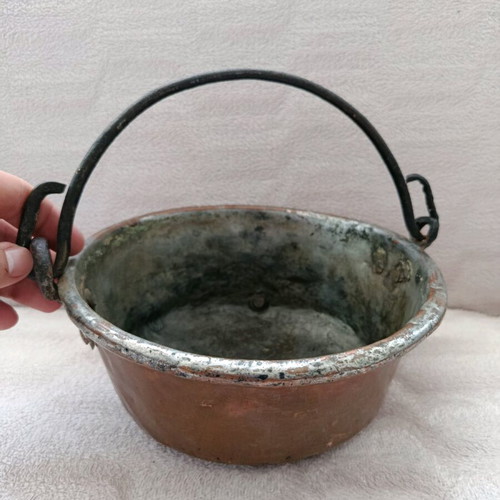 Copper jug used, very old in good condition