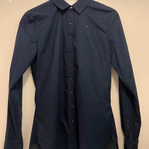 Tommy Hilfiger women's shirt blue like new, easy ironed