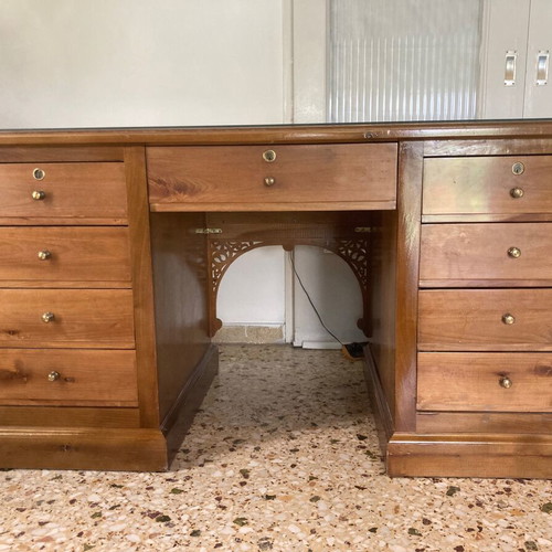 Wooden carved solid desk with drawers and glass like new