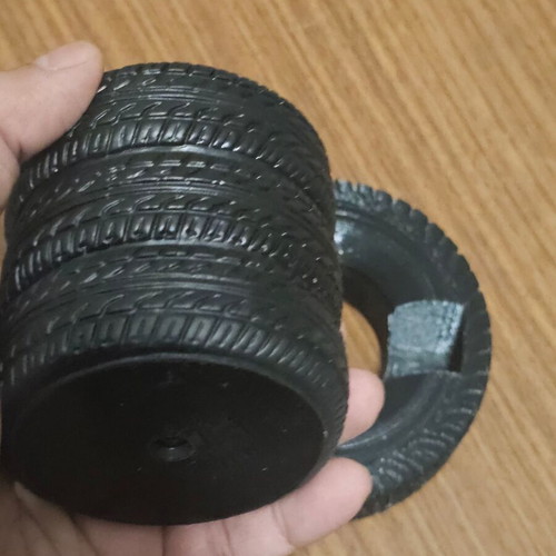 Set of pencil holder and business card case in tire shape like new