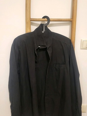 Badila men's black shirt size L like new