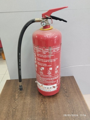 Koneos Dry Powder Fire Extinguisher 6kg used