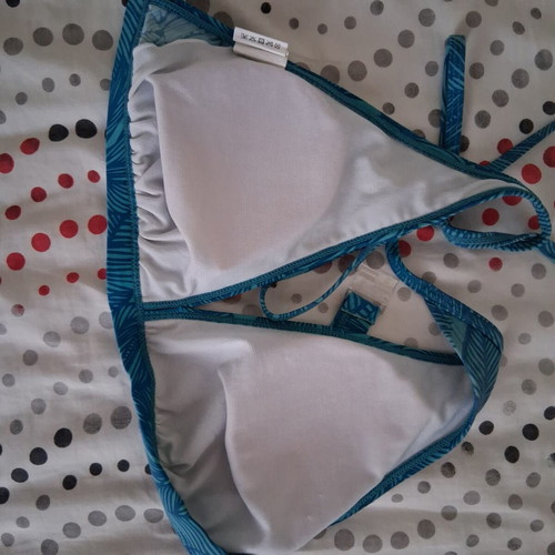 Women's bikini top like new, size M, blue turquoise
