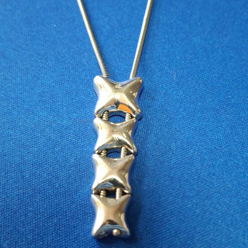 Silver pendant necklace 925 stamp, like new, 60 cm