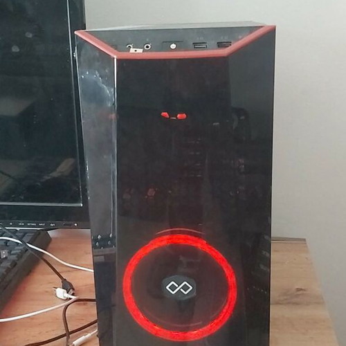 Infinity Gear Core R2 desktop PC with AMD Ryzen 5 3400G