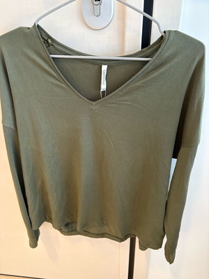 Cotton blouse olive medium size new