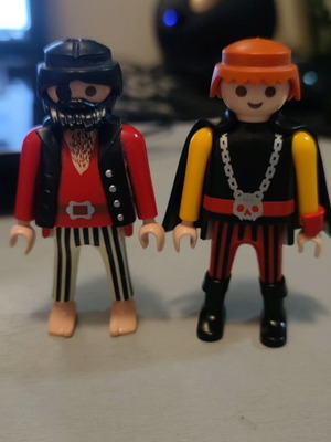 Playmobil Pirates Crew from Set 3860