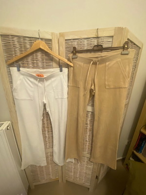 Πακέτο 2 φόρμες Juicy Couture σαν καινούργιο, άσπρη και μπεζ