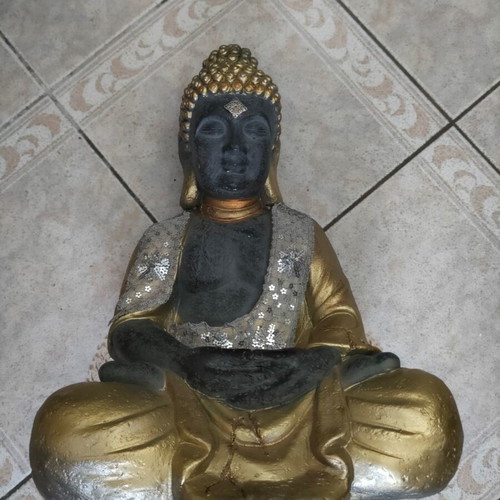 Buddha decorative large new statue 31x41 cm