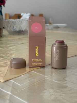 Rhode Pocket Blush Tan Line new