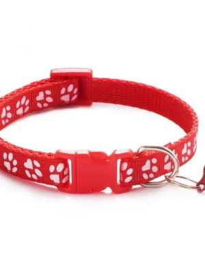 Нашийник за котка Cute Paw Red нов с камбанка и шарка с лапички