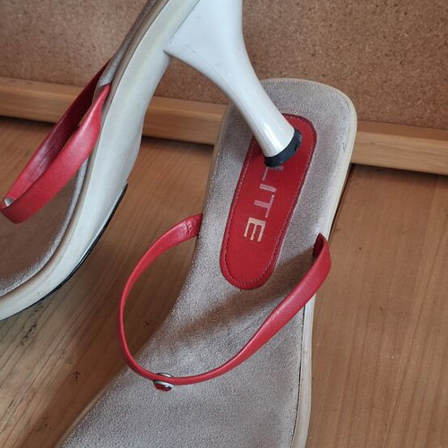 Elite red platform sandals size 40 like new