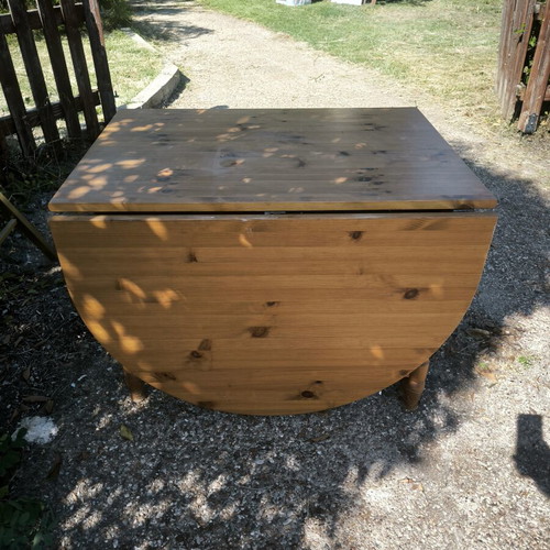 Folding table used, practical for kitchen and dining