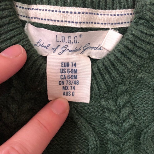 Knitted baby sweatshirt 6-9 months