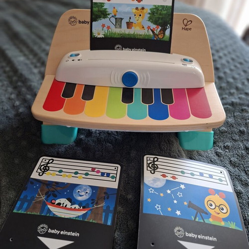 Hape Wooden Piano like new