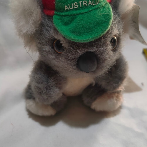 Koala plush souvenir from Australia, new, 14-16 cm