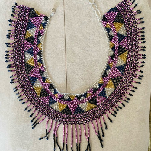 Women's handmade necklace from Mexico like new, multicolored