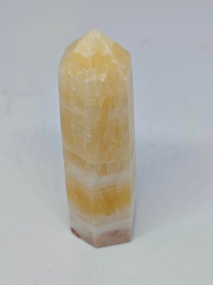 Yellow Calcite Tower 6.5cm like new