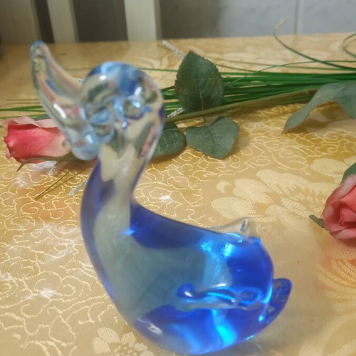 Decorative blue and white crystal duck like new