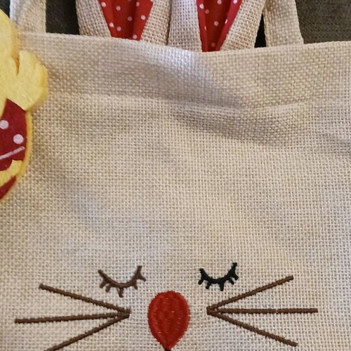 Fabric handbag like new with embroidered details and 2 pencils