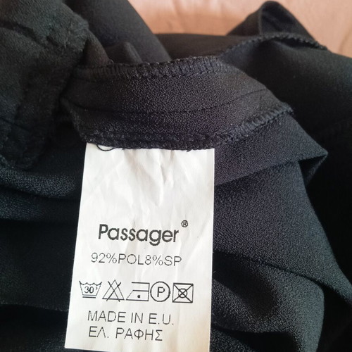 Passager women's jumpsuit size 40 like new, black with lace