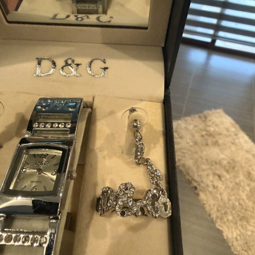 Dolce & Gabbana Women's Watch with Authentic Box, Earrings and Ring like new