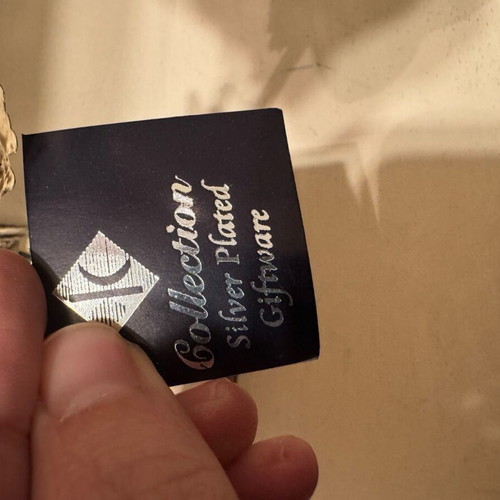 Silver plated kyropigio like new