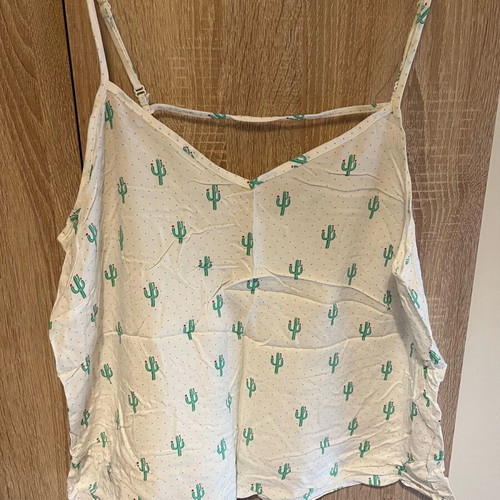 Only summer top XL 42 like new, white