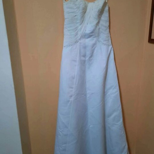 Silk wedding dress like new embroidered with stones