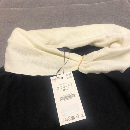 Zara t-shirt new, size S, black and white