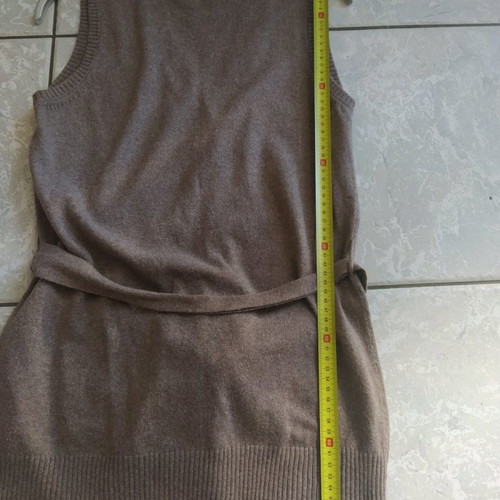 Zara women's vest used, medium size, multicolor