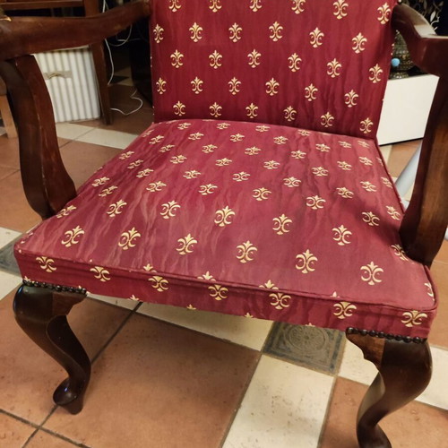 Vintage Chippendale Leg Armchairs like new, solid wood