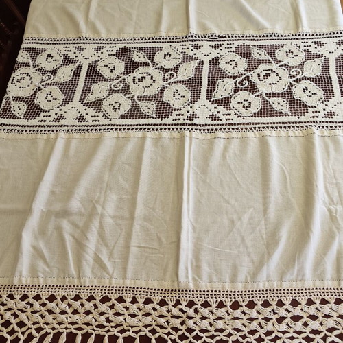 Handmade curtain 140 x 135 used with minor repairable damage