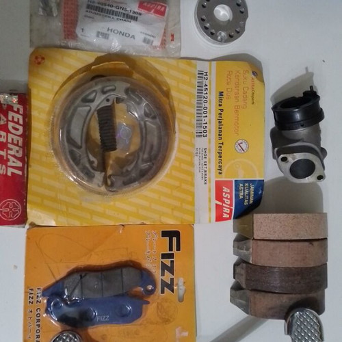 Honda Supra Astrea parts set like new