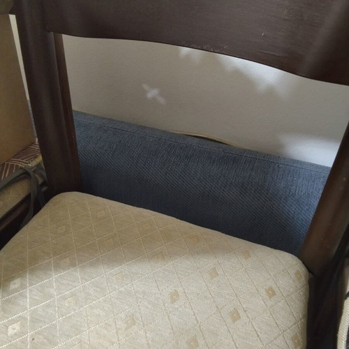 Set of 5 chairs, excellent condition