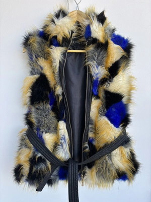 Sleeveless jacket like new, faux fur, one size, Tenqs