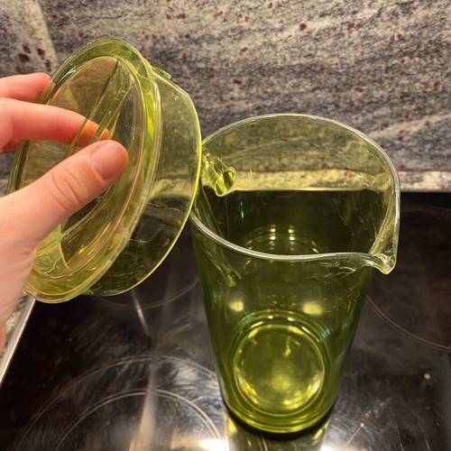 Pitcher new, hard plastic very high quality