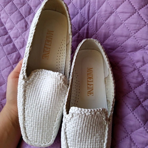 Leather moccasins with wooden heel like new, size 38