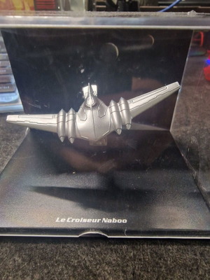 Star Wars Le Croiseur Naboo in excellent condition