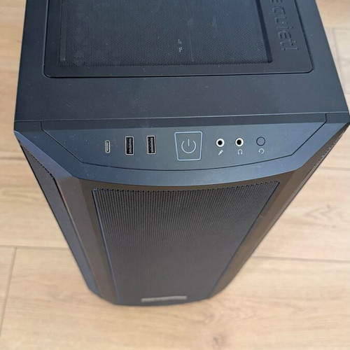 High Performance PC Ryzen 9 7950X RTX 5080 16GB 64GB DDR5 like new