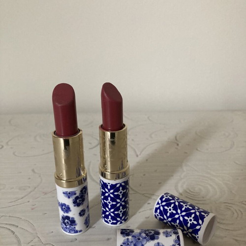 Estee Lauder Pure Color Limited Edition Rose Goddess lipsticks, like new, set of 2