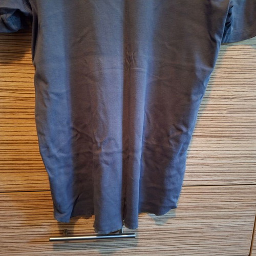 DKNY short-sleeve t-shirt gray L like new
