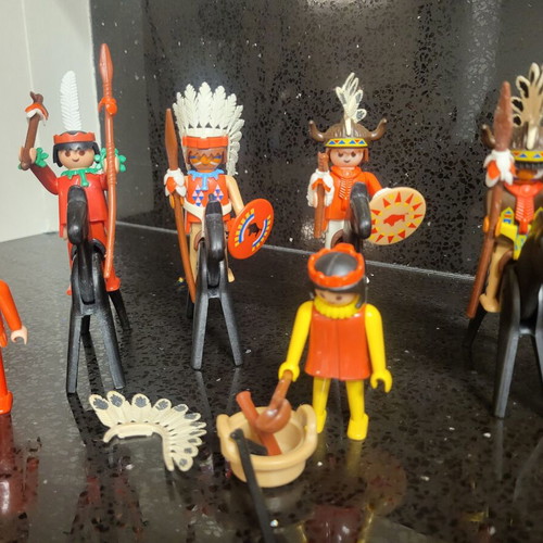 Playmobil Vintage Indians used from the 70s with horses and weapons