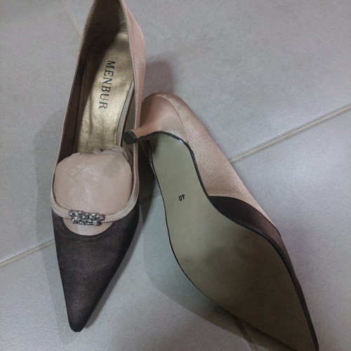 Menbur brown pointed shoes new, size 40