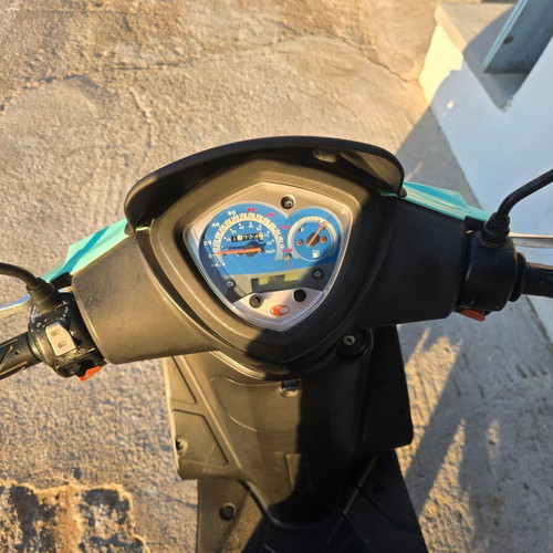 Kymco Agility 125 scooter like new, automatic, petrol, 2021