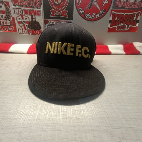 Nike official cap one size, like new, black