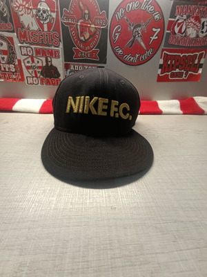 Nike επίσημο καπέλο one size, σαν καινούργιο, μαύρο
